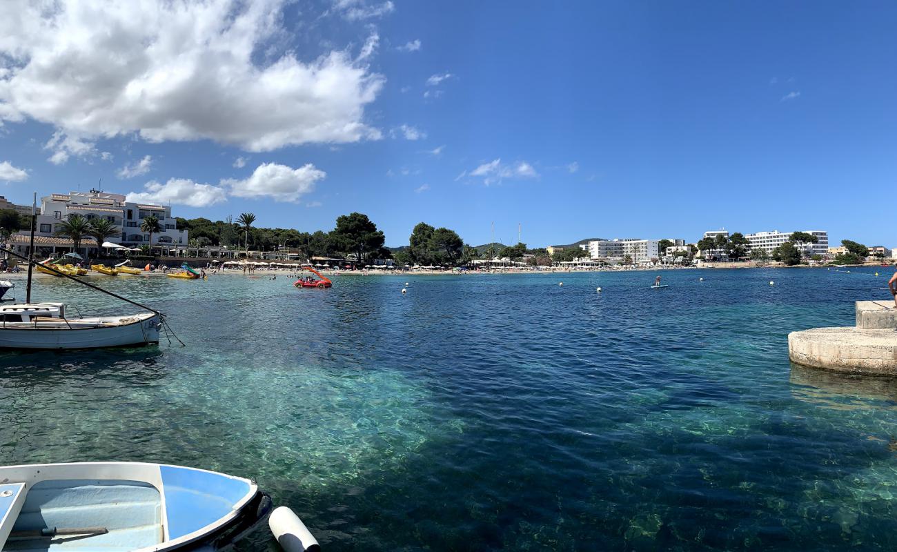 Es Canar Plajı'in fotoğrafı parlak ince kum yüzey ile