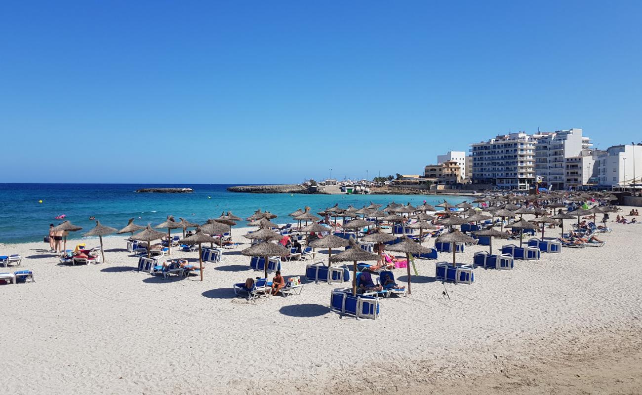 Playa S'illot'in fotoğrafı açık bej kum yüzey ile