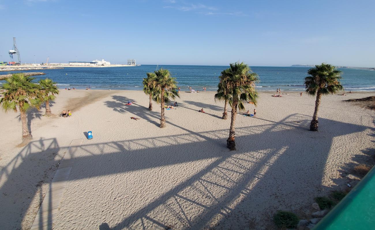 Playa de San Gabriel'in fotoğrafı parlak kum yüzey ile