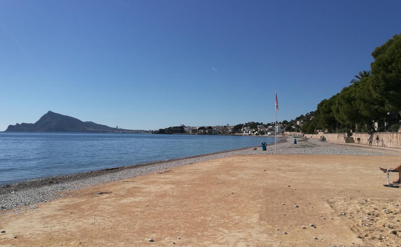 Platja de l'Olla 2'in fotoğrafı parlak kum ve kayalar yüzey ile