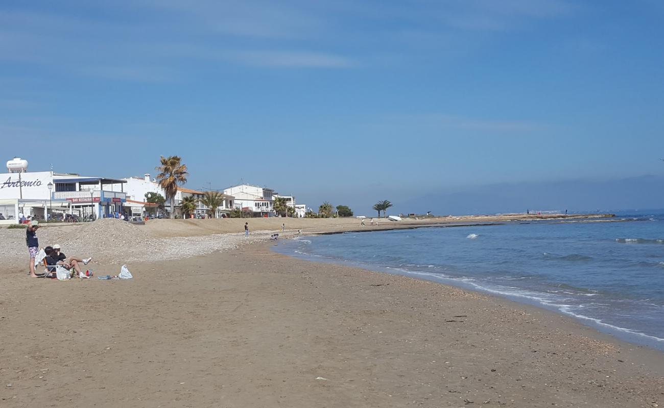 Platja de la Ribera 2'in fotoğrafı kahverengi kum yüzey ile