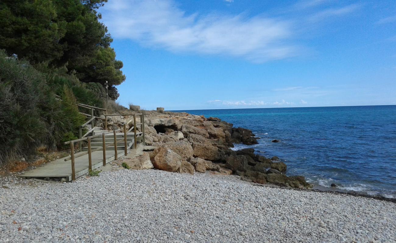 Cala Lozano Ibanez'in fotoğrafı gri çakıl taşı yüzey ile