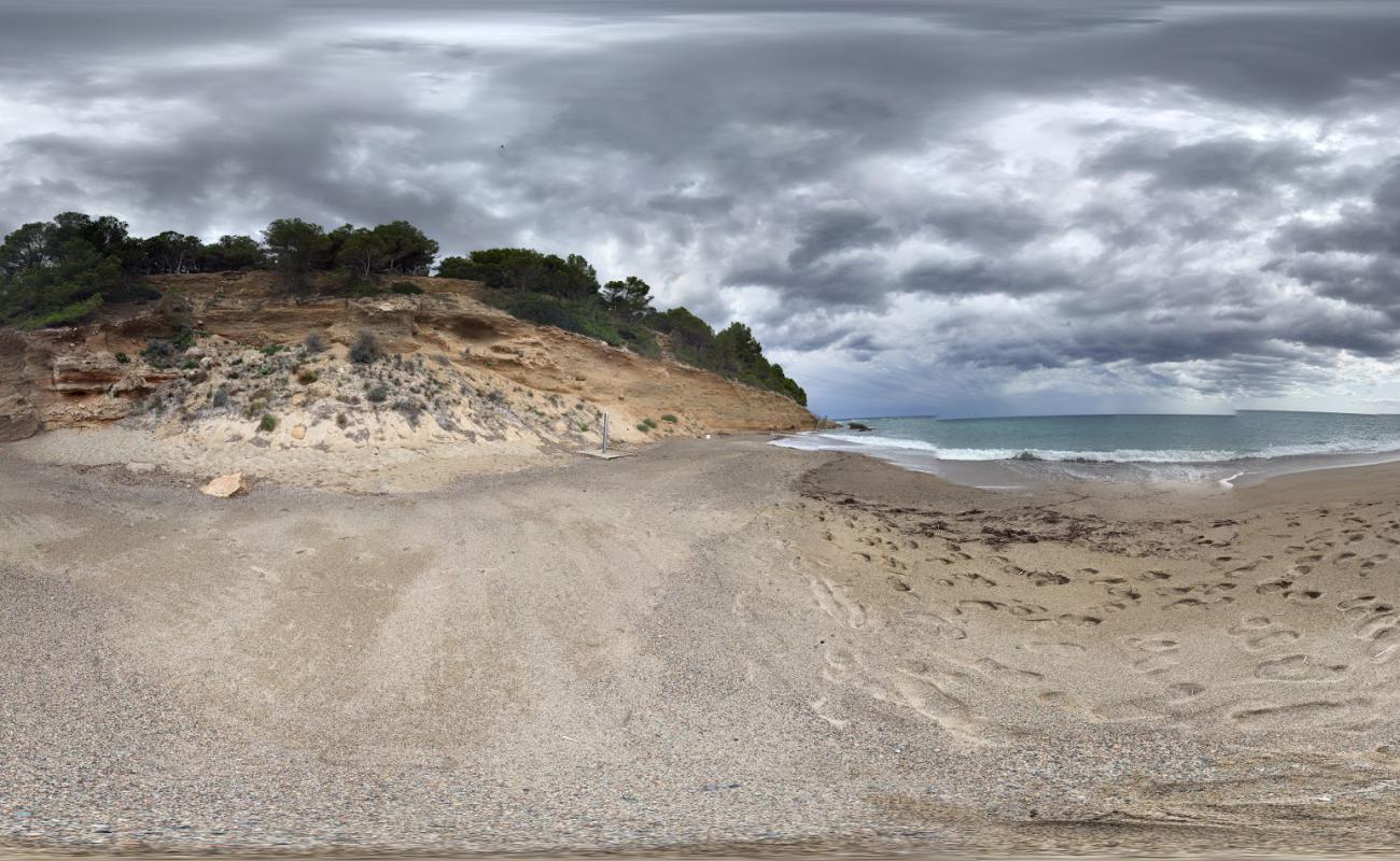 Platja del Torn'in fotoğrafı açık bej kum yüzey ile