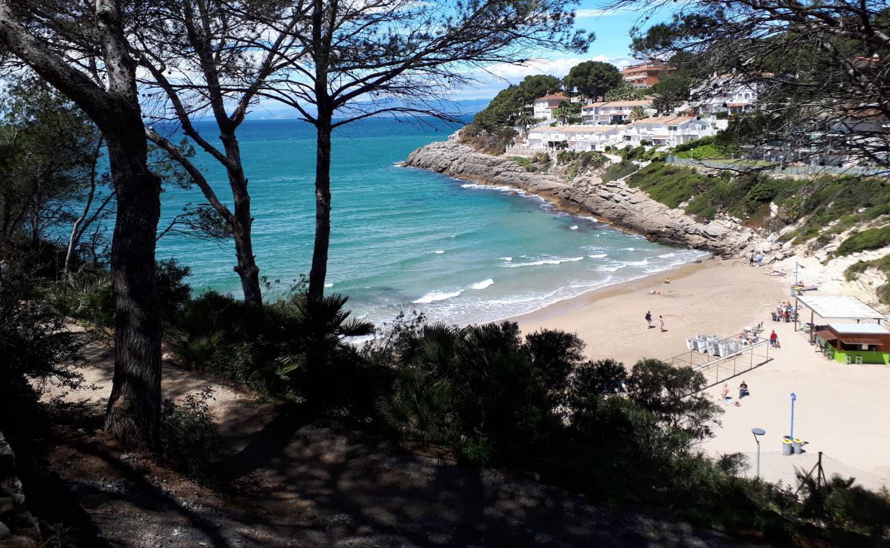 Cala Crancs'in fotoğrafı açık bej kum yüzey ile
