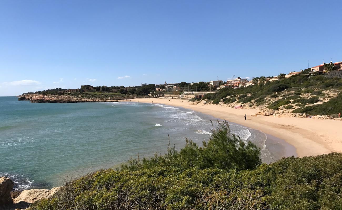 Savinosa Plajı'in fotoğrafı açık bej kum yüzey ile