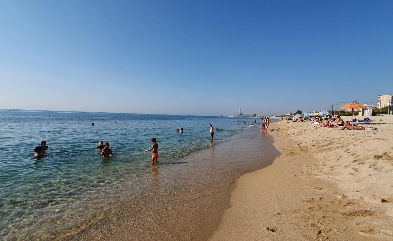 Platja de la Barca Maria'in fotoğrafı açık bej kum yüzey ile