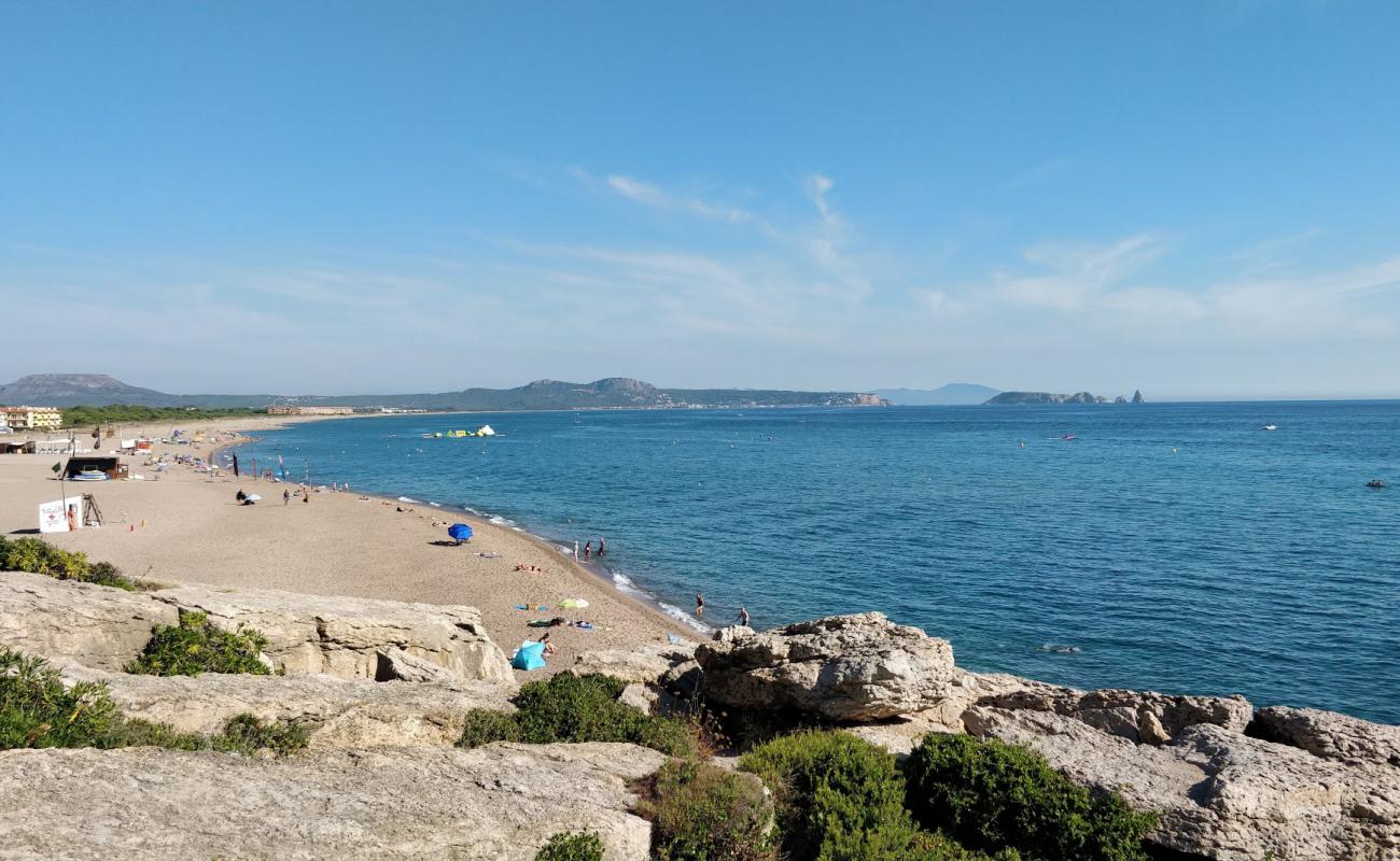 Raco Plajı'in fotoğrafı açık bej kum yüzey ile