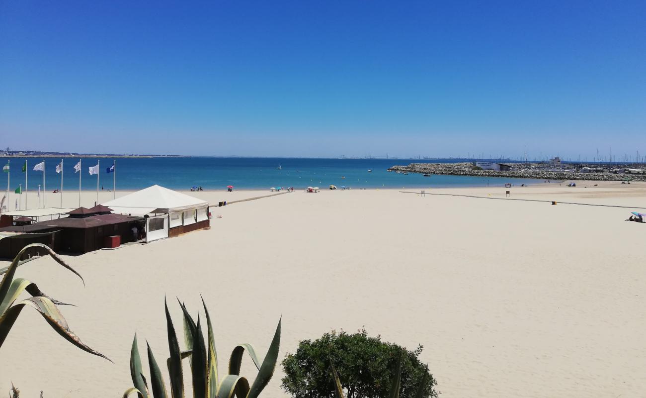 Playa del Chorrillo'in fotoğrafı parlak ince kum yüzey ile