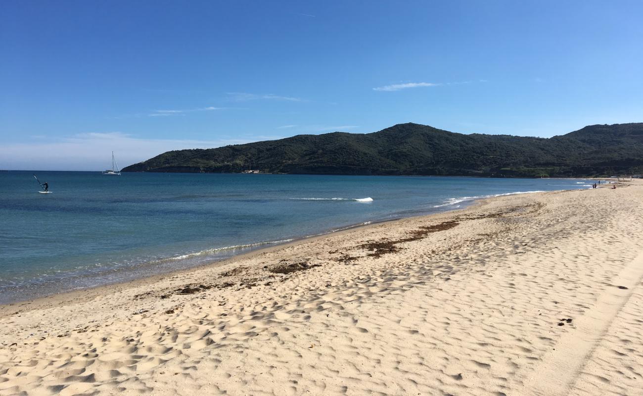 Playa de Getares'in fotoğrafı parlak kum yüzey ile