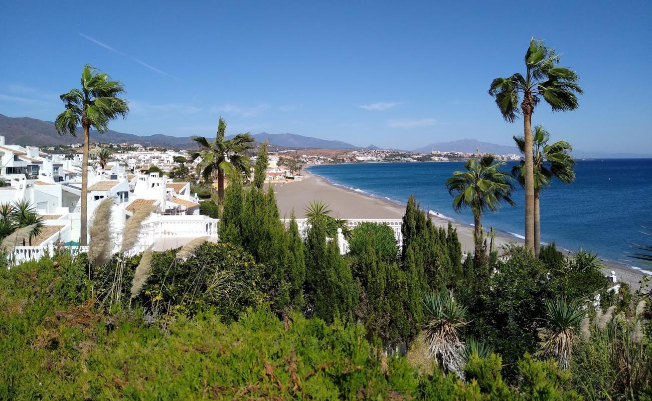 Playa Arroyo Vaquero S'in fotoğrafı gri kum yüzey ile