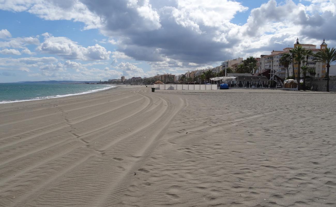 Playa de la Rada'in fotoğrafı açık bej kum yüzey ile