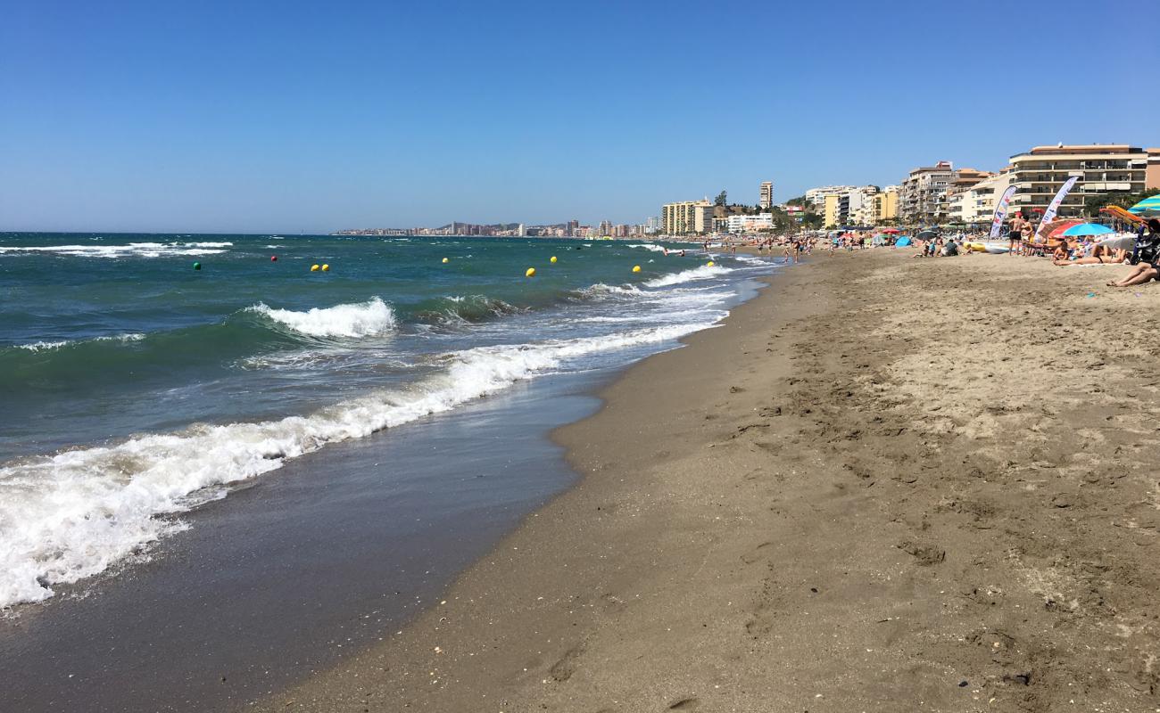 Playa de Carvajal'in fotoğrafı gri kum yüzey ile