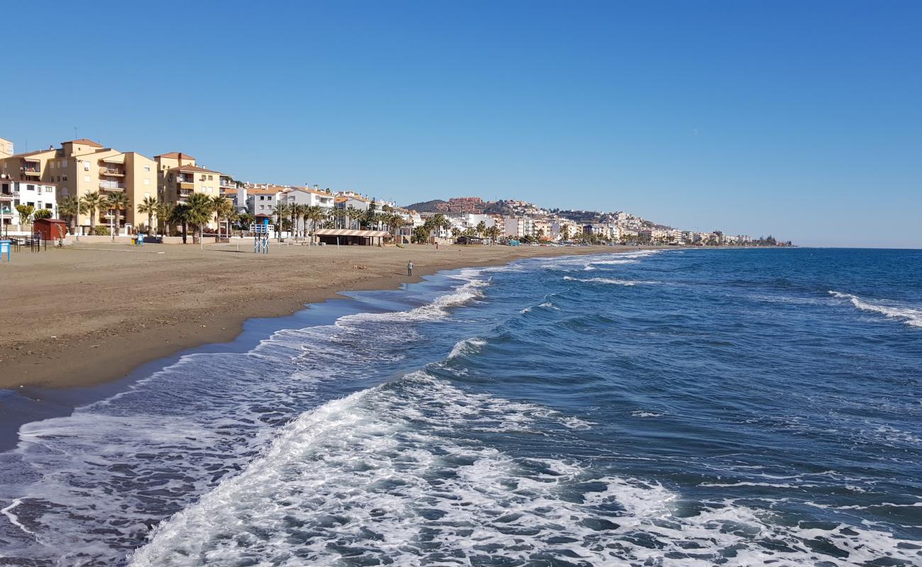 Playa de la Butibamba'in fotoğrafı gri kum yüzey ile