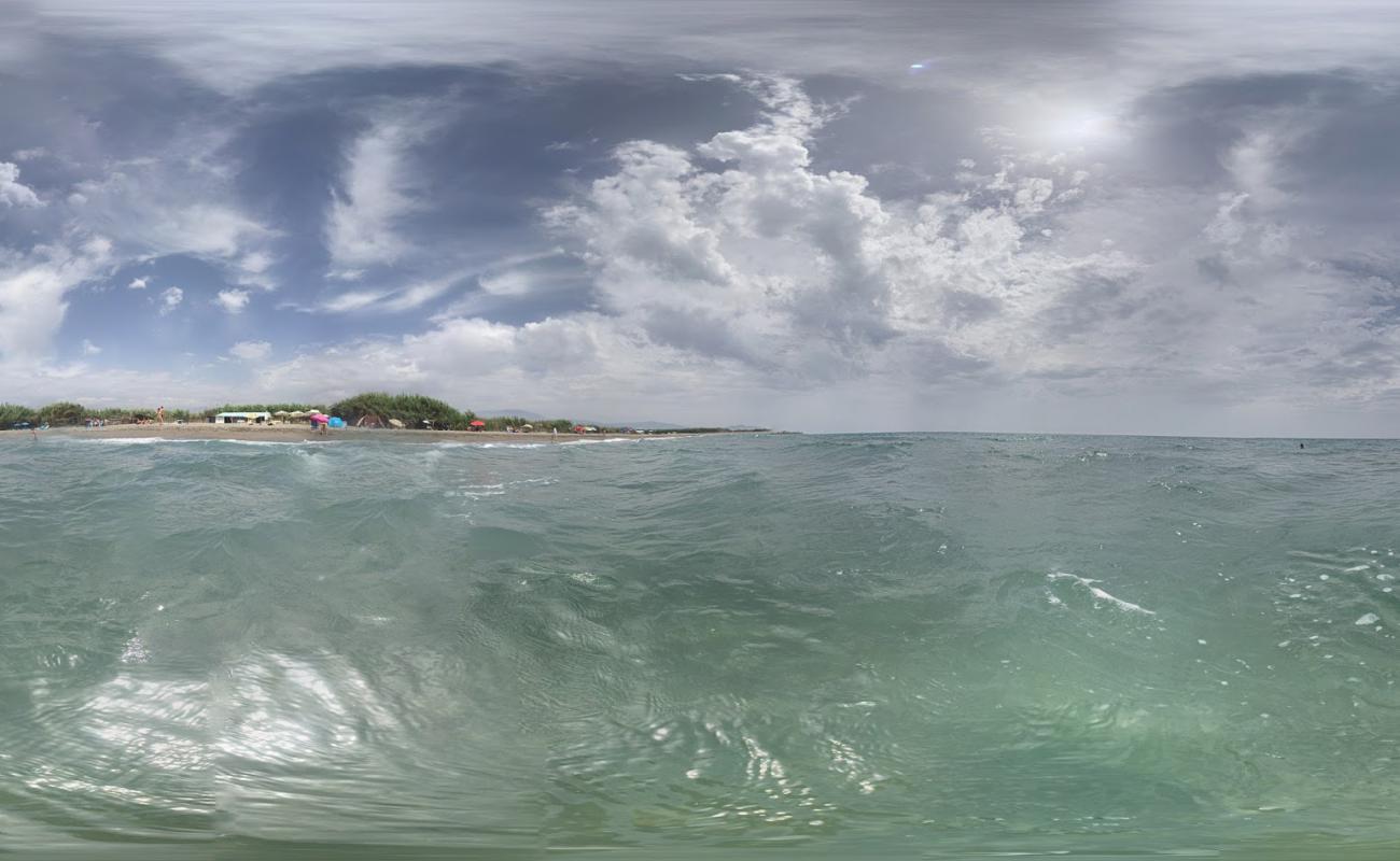 Playa Cabo Gilla'in fotoğrafı gri kum yüzey ile