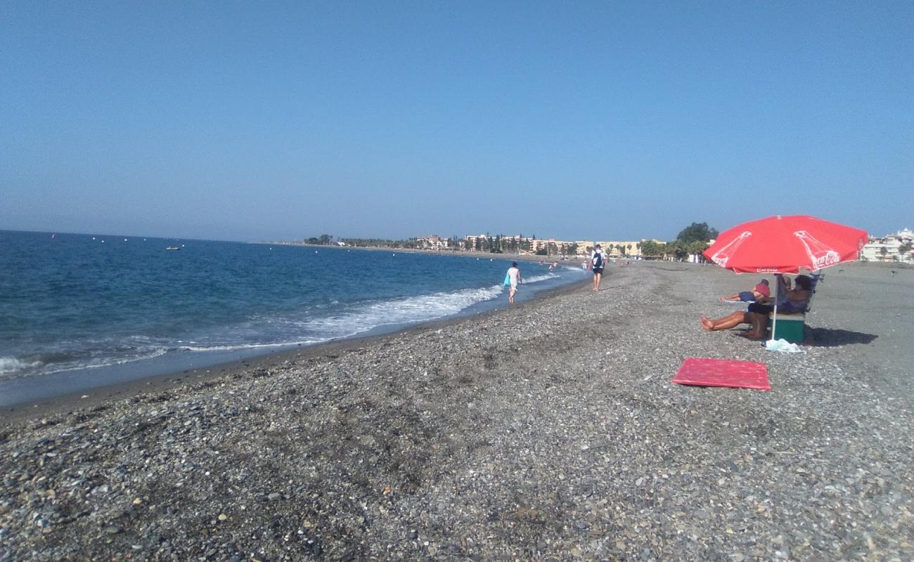 Motril Plajı (Granada Plajı)'in fotoğrafı gri kum yüzey ile