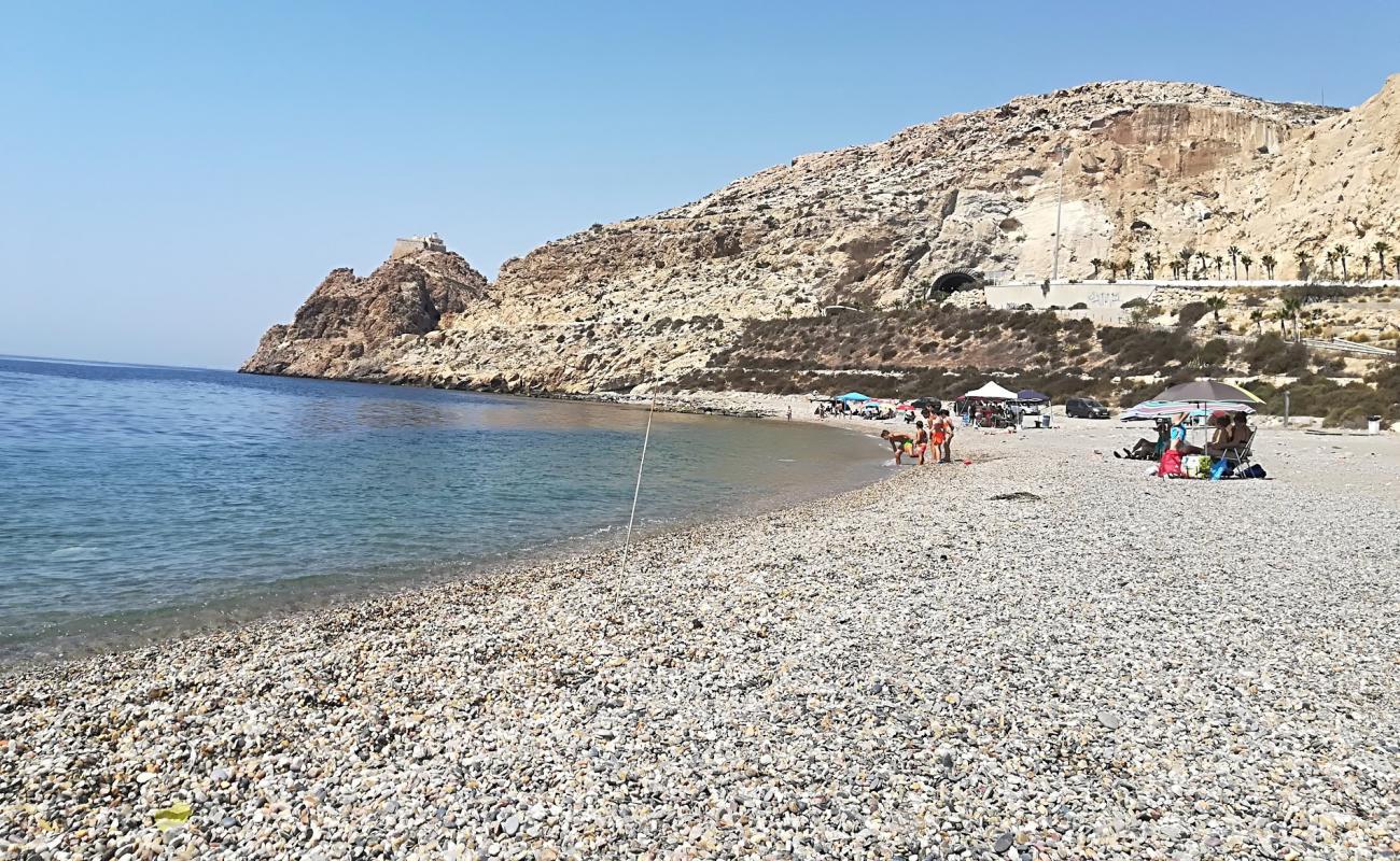 Playa las Olas'in fotoğrafı gri kum ve çakıllar yüzey ile