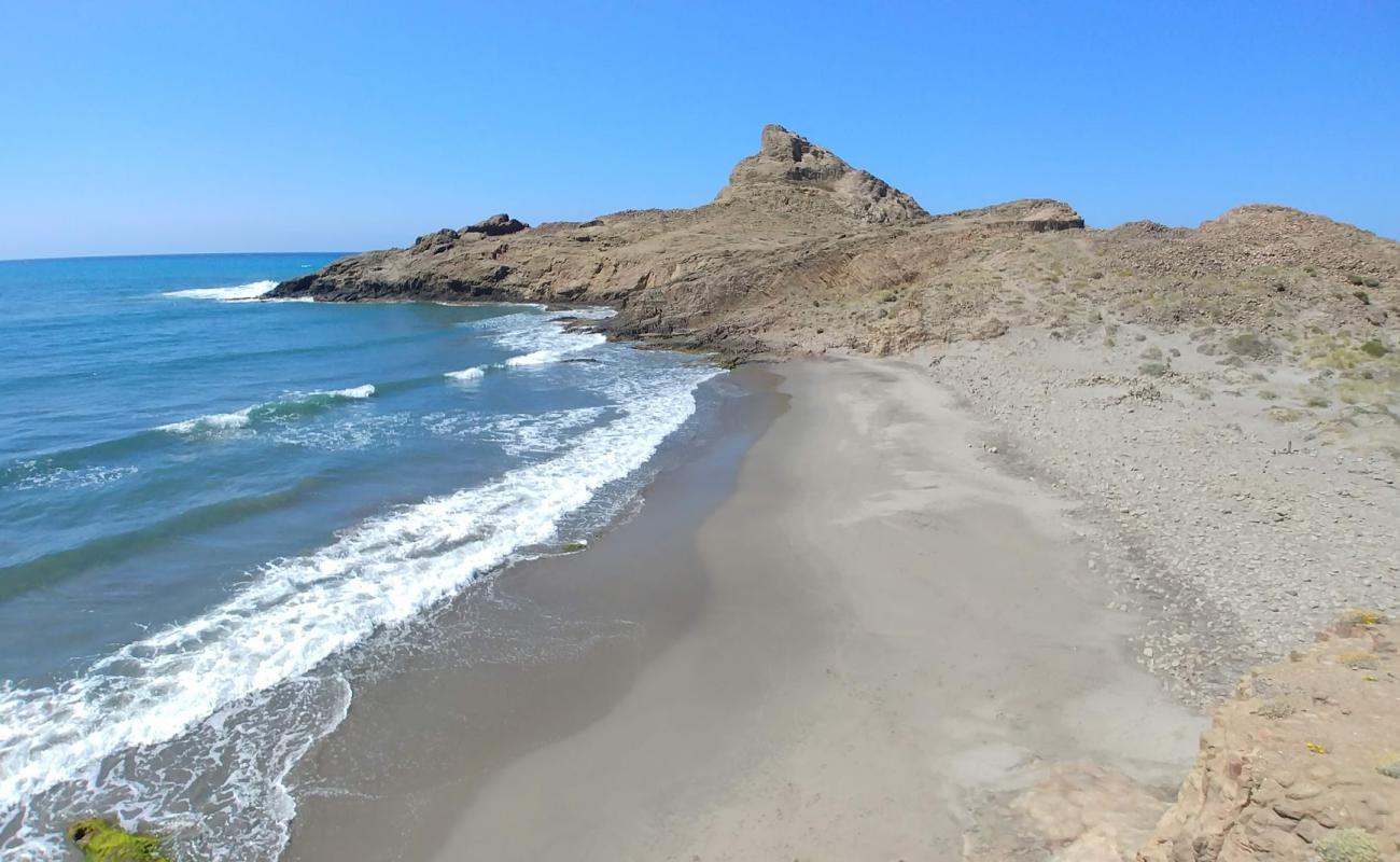 Cala Arena'in fotoğrafı gri kum yüzey ile