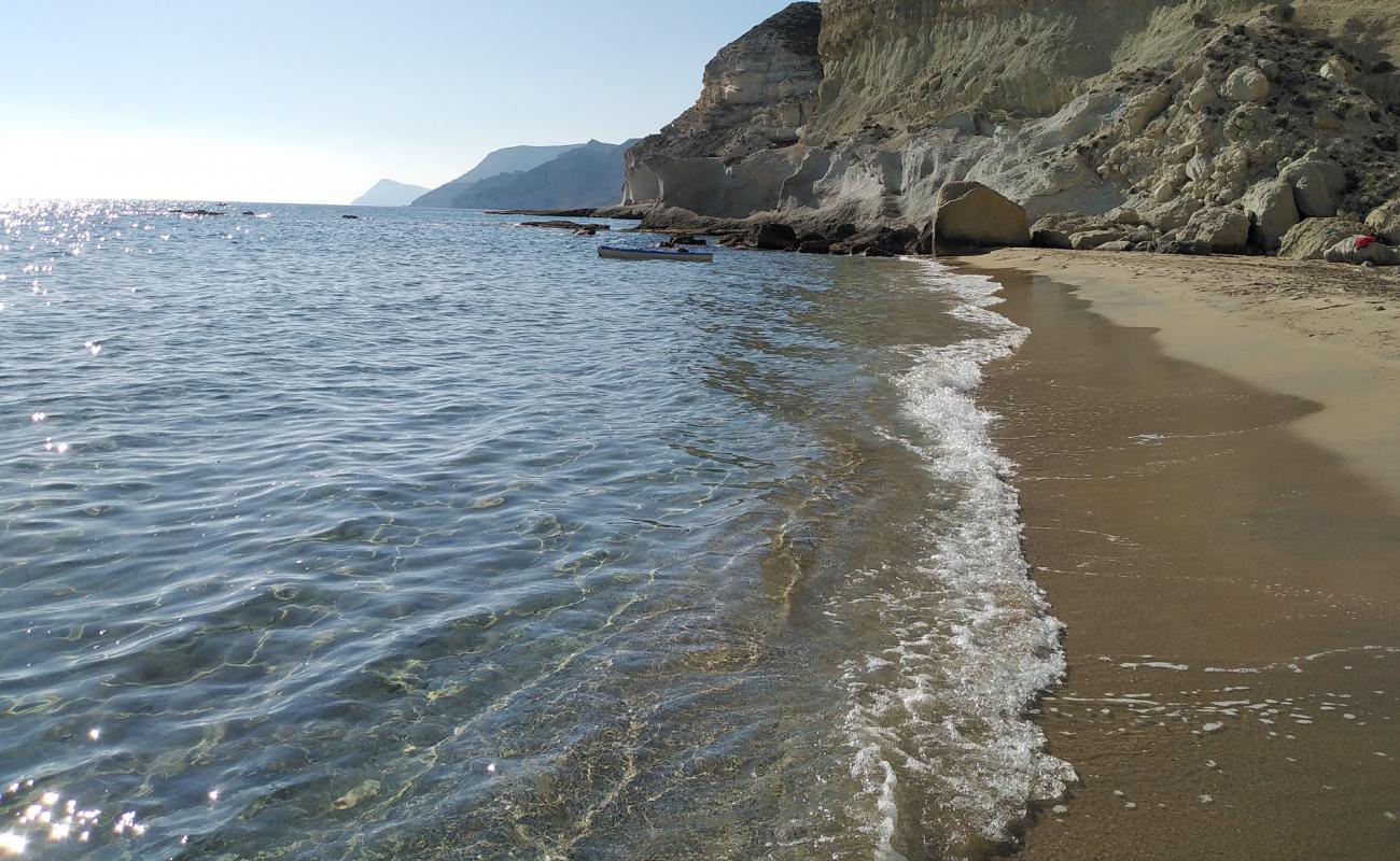 Cala del Sol'in fotoğrafı parlak kum yüzey ile