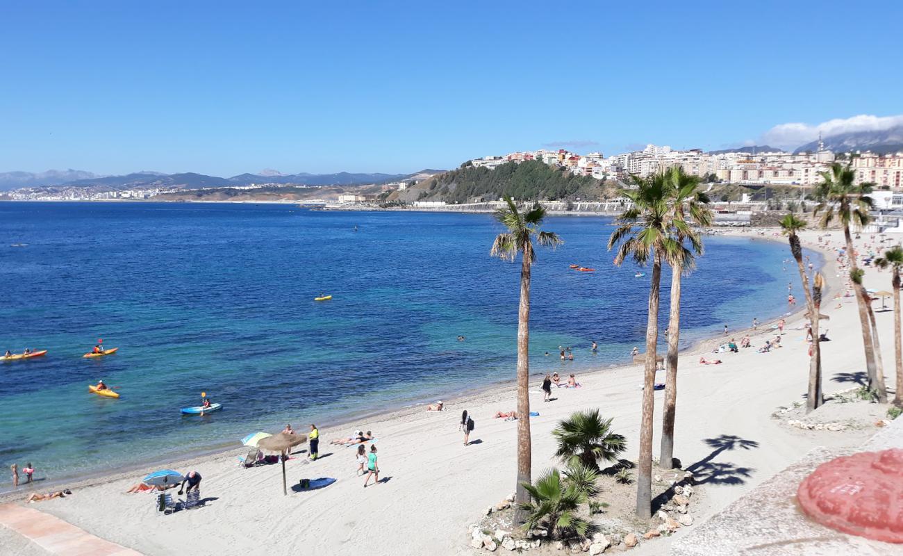 Playa de la Ribera'in fotoğrafı hafif çakıl yüzey ile