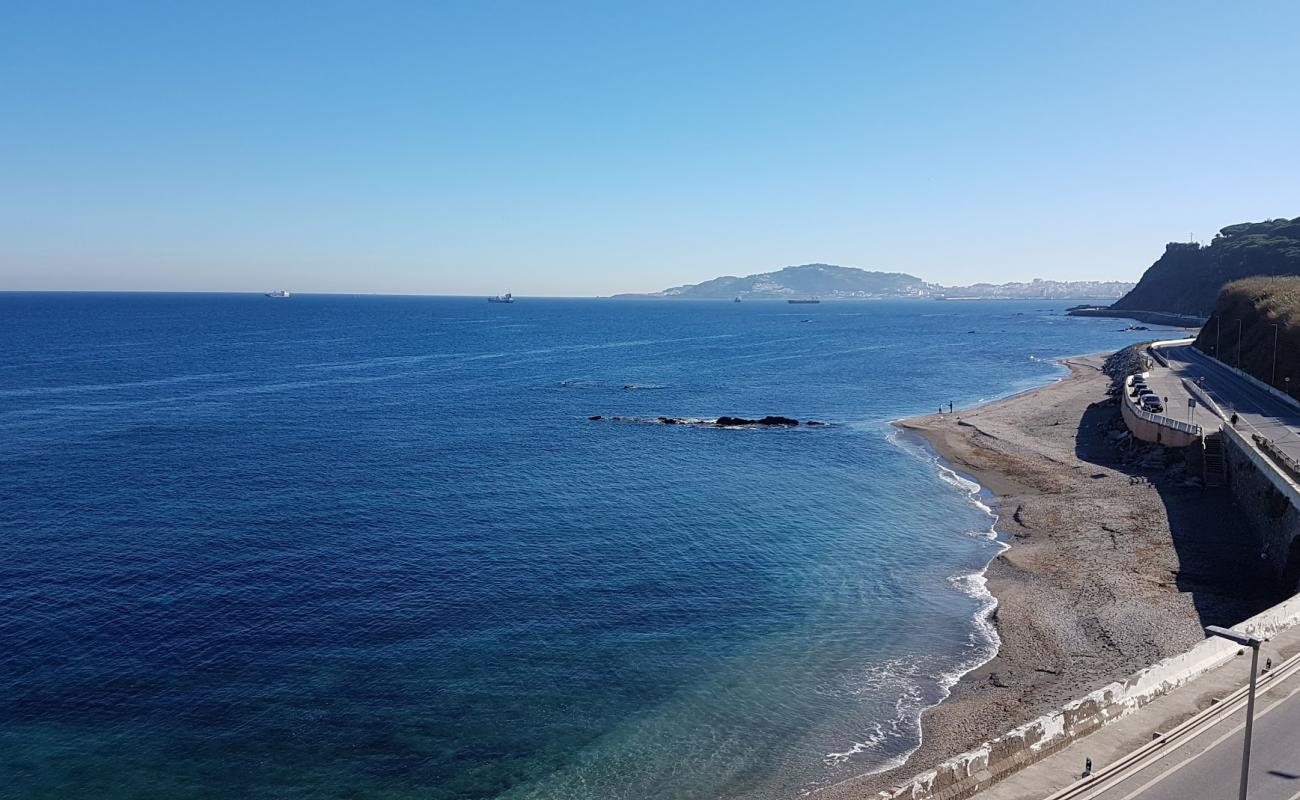 Playa Calamocarro'in fotoğrafı hafif çakıl yüzey ile