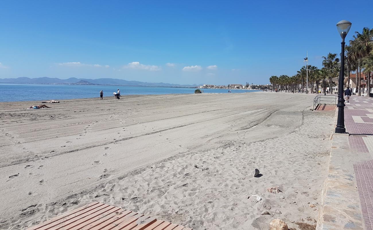 Los Alcazares Playa'in fotoğrafı gri kum yüzey ile