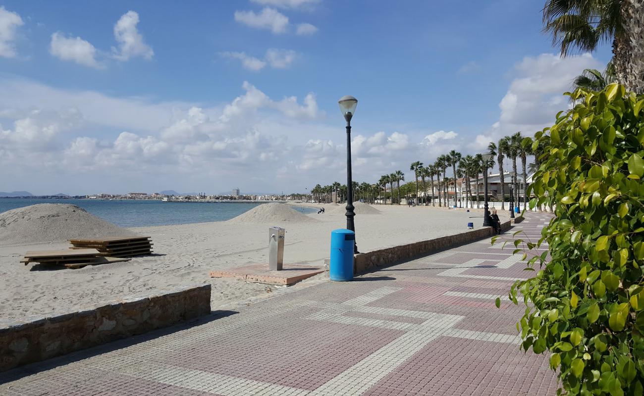 Playa de Los Narejos'in fotoğrafı gri kum yüzey ile