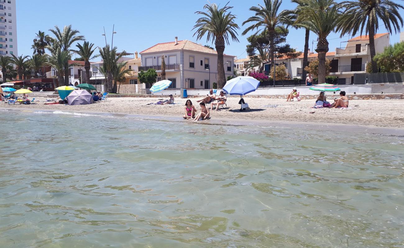 Playa de Colon'in fotoğrafı gri kum yüzey ile