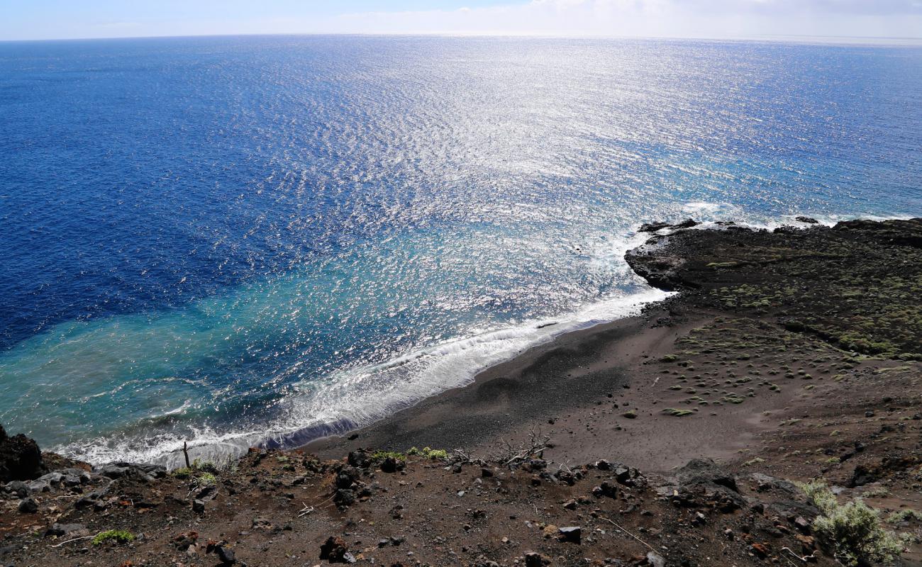 Playa del Azufre'in fotoğrafı taşlı kum yüzey ile