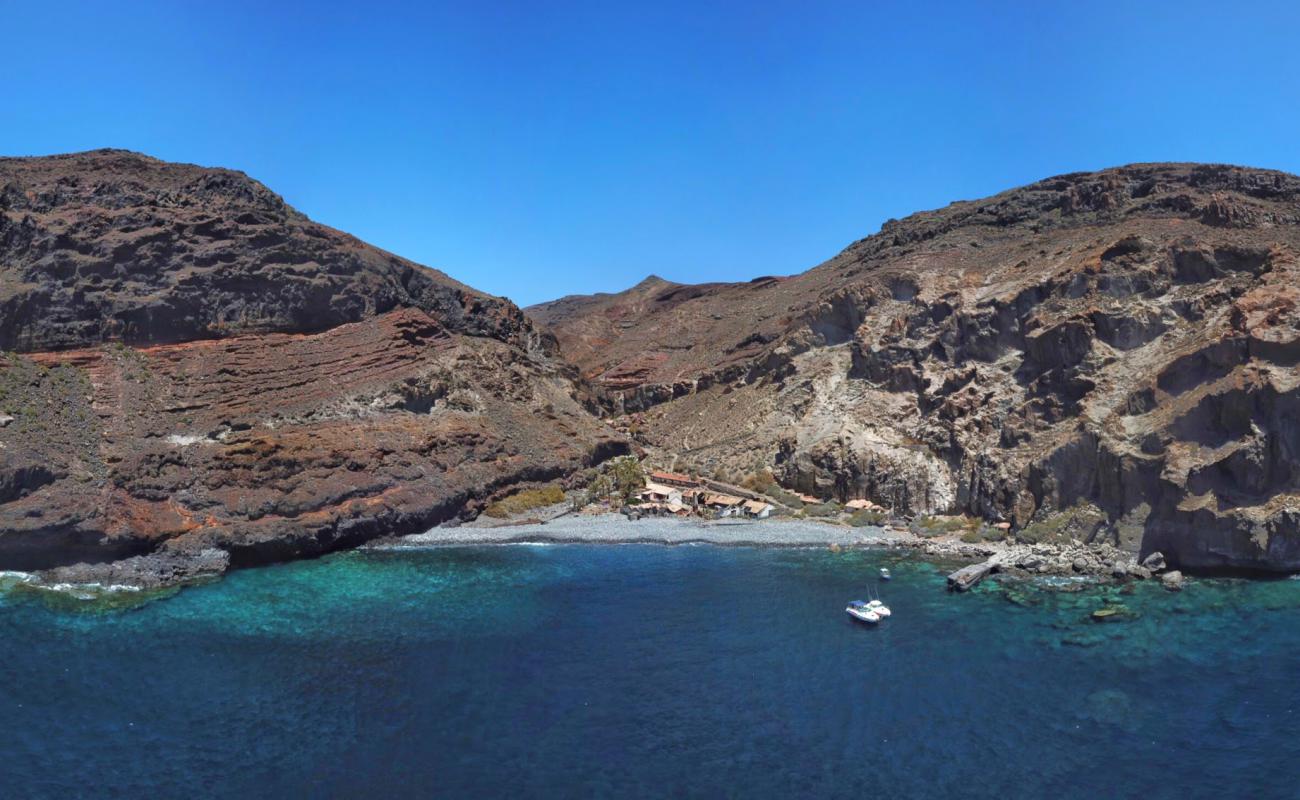 Factoria de pescado beach'in fotoğrafı gri çakıl taşı yüzey ile
