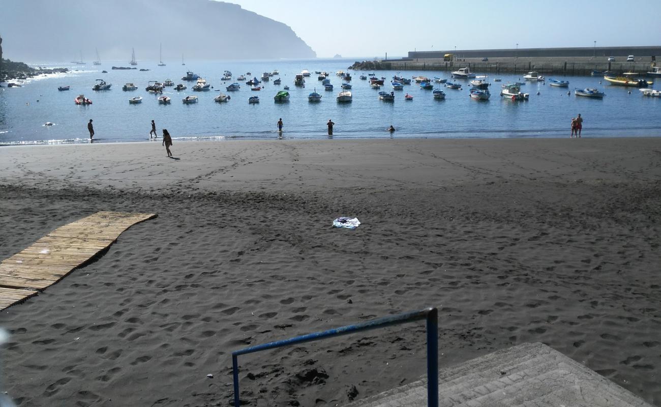 Playa De Vueltas'in fotoğrafı gri kum yüzey ile