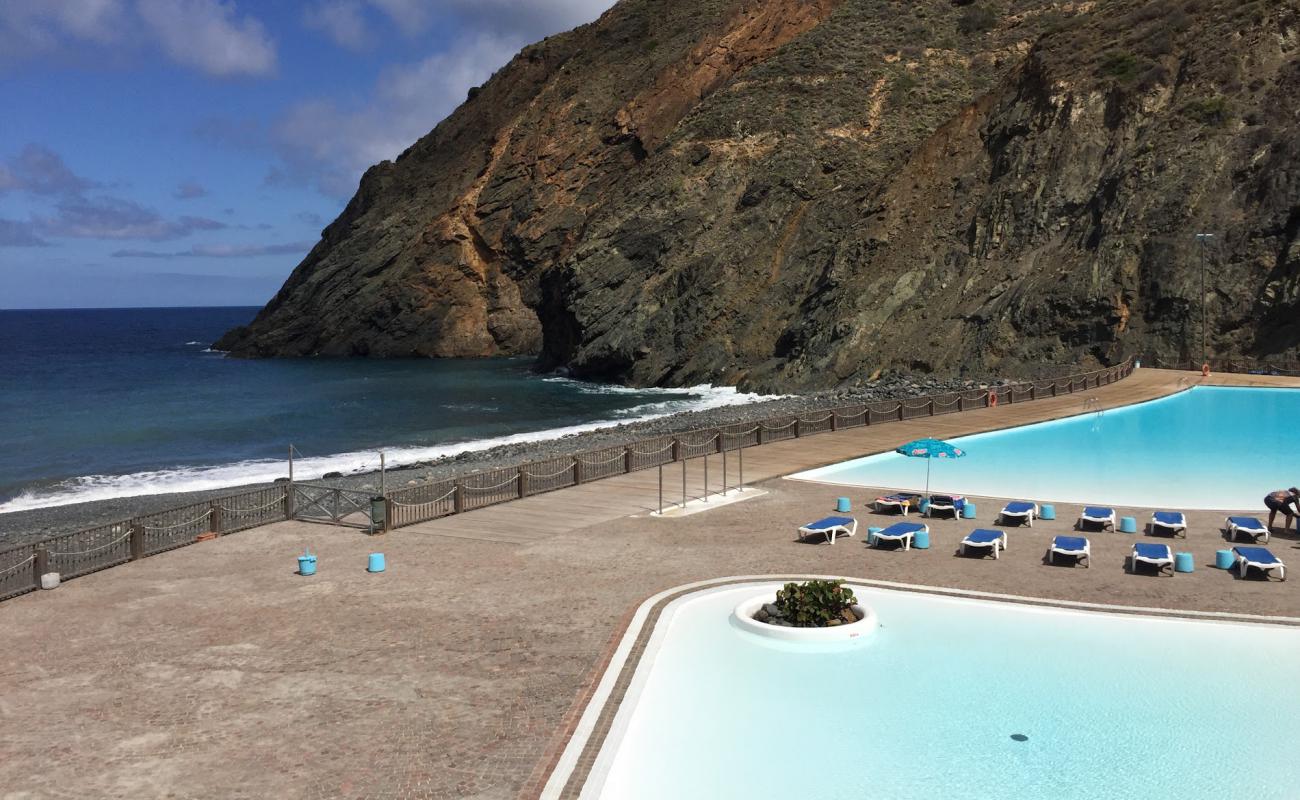 Playa de Vallehermoso'in fotoğrafı taşlı kum yüzey ile