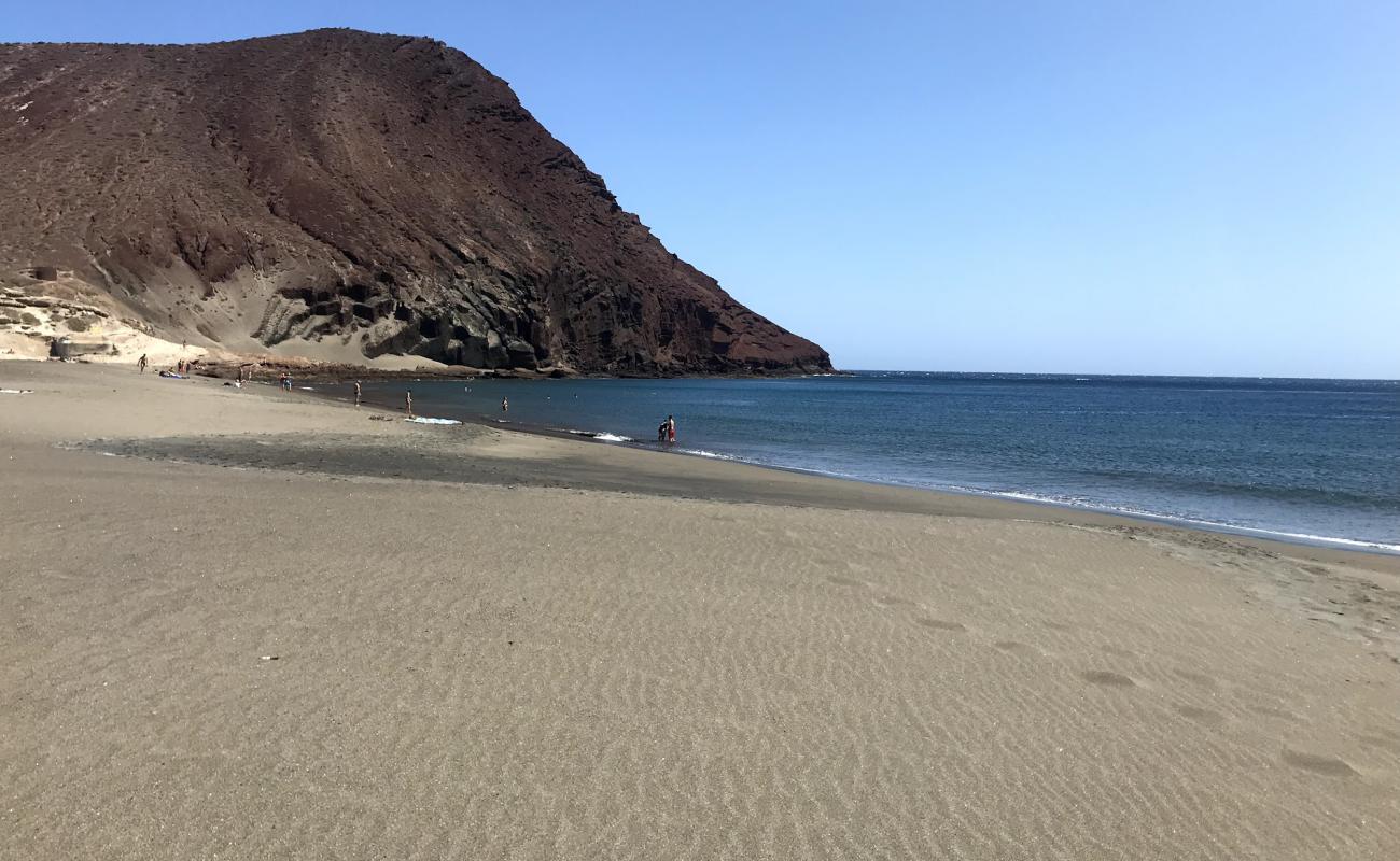 Playa de la Tejita'in fotoğrafı kahverengi kum yüzey ile