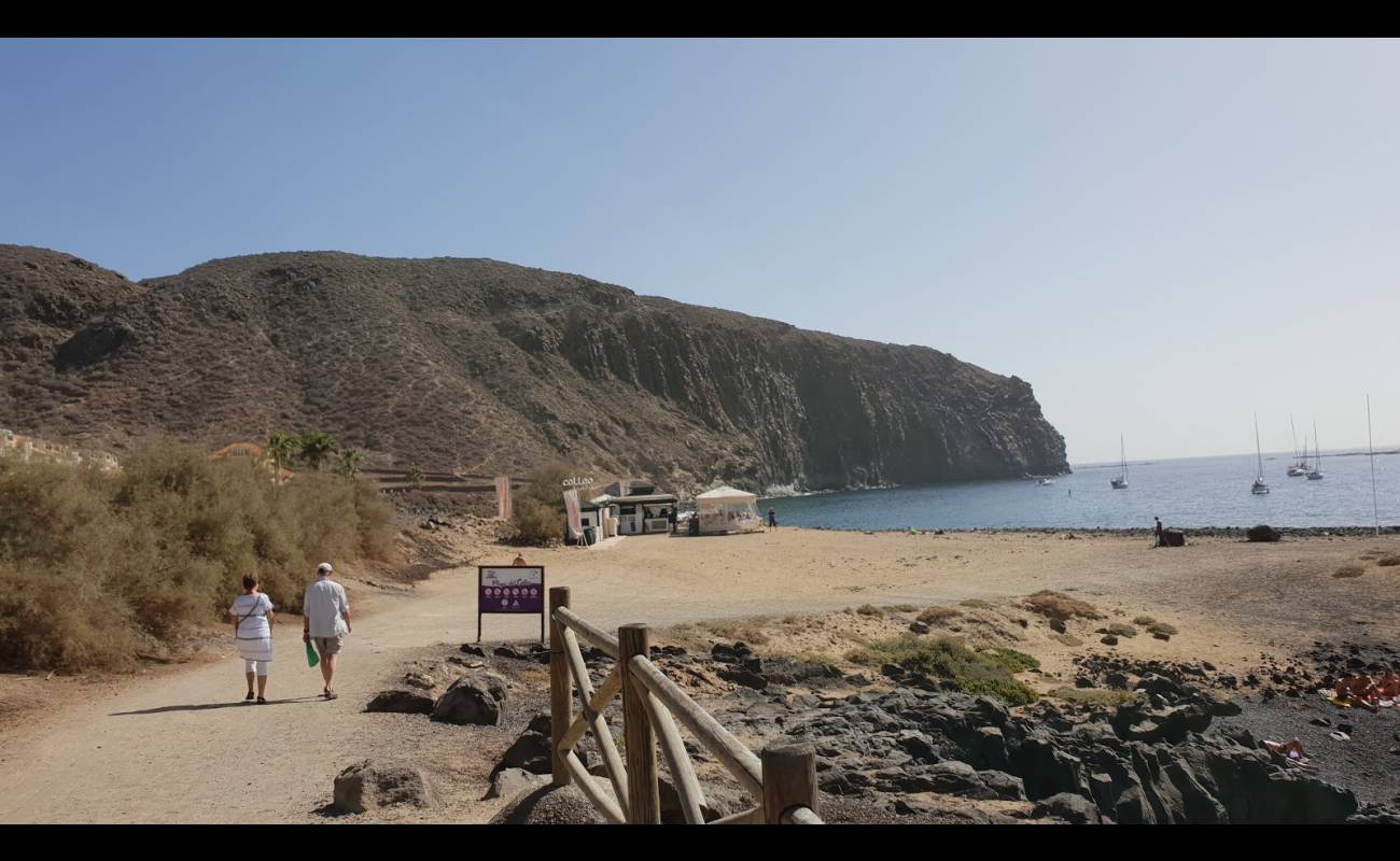 Playa De Los Hippies'in fotoğrafı taşlı kum yüzey ile