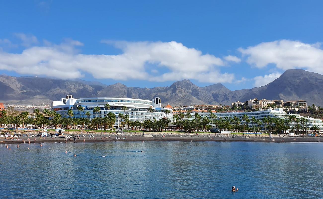 Playa El Beril'in fotoğrafı gri kum yüzey ile