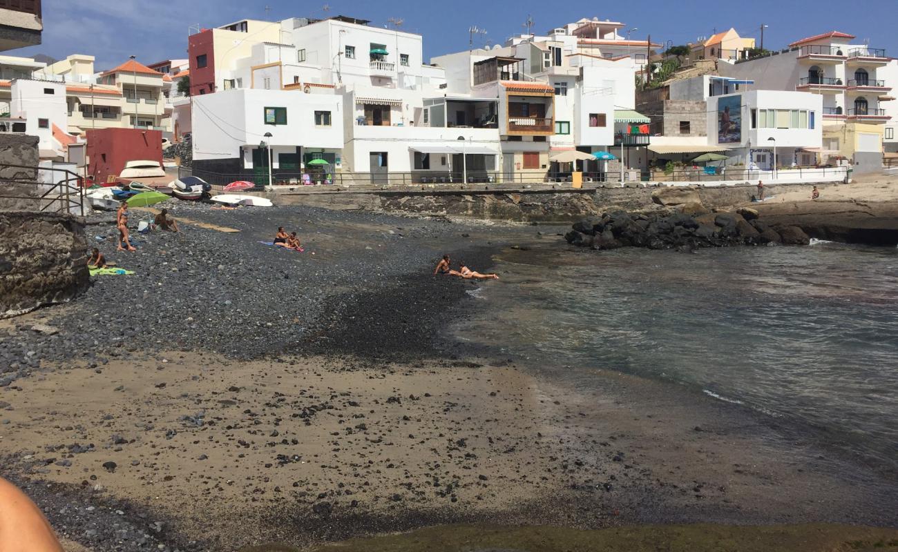 Playa El Varadero'in fotoğrafı taşlı kum yüzey ile