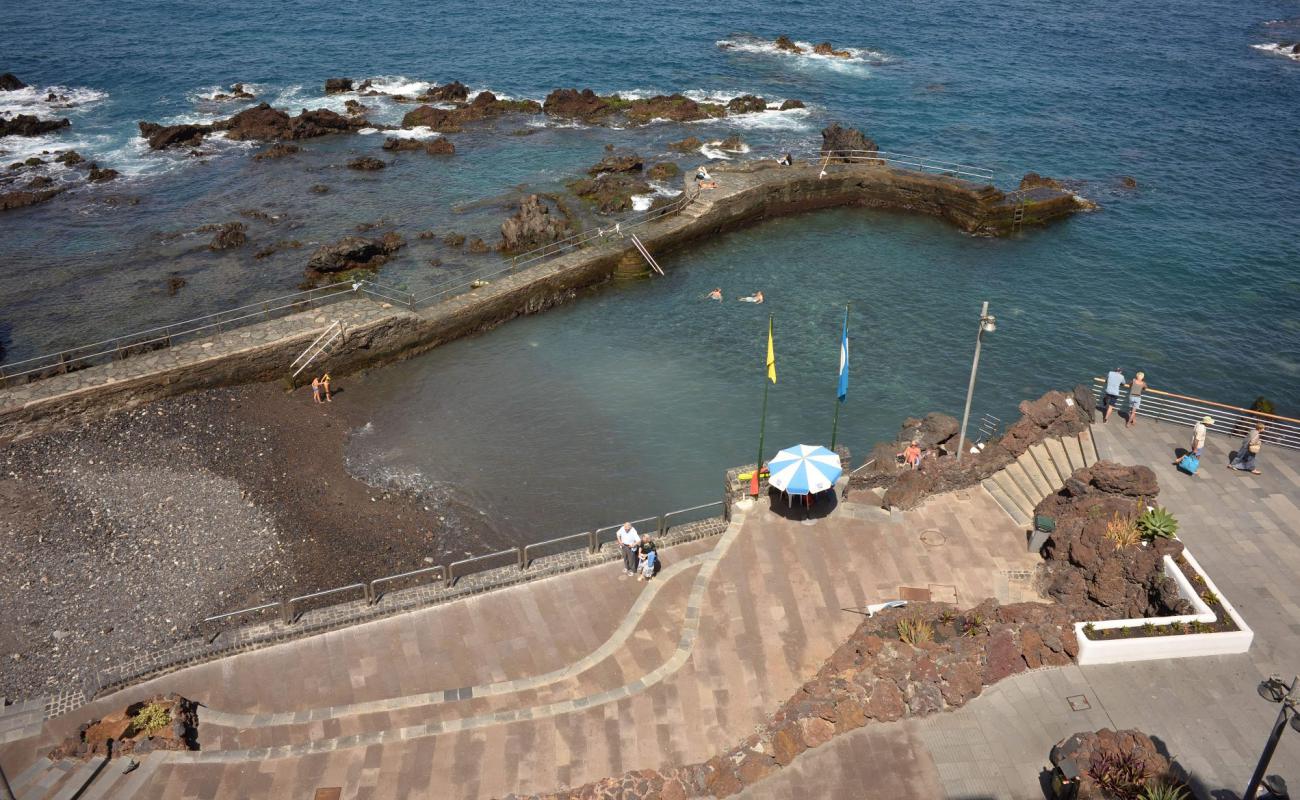 Playa de San Telmo'in fotoğrafı gri kum ve çakıllar yüzey ile