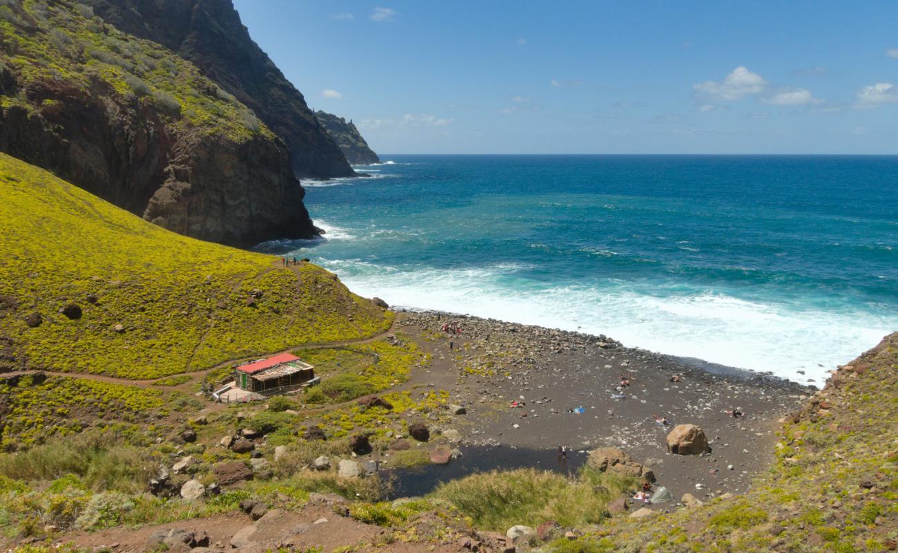 Playa Tamadiste'in fotoğrafı taşlı kum yüzey ile