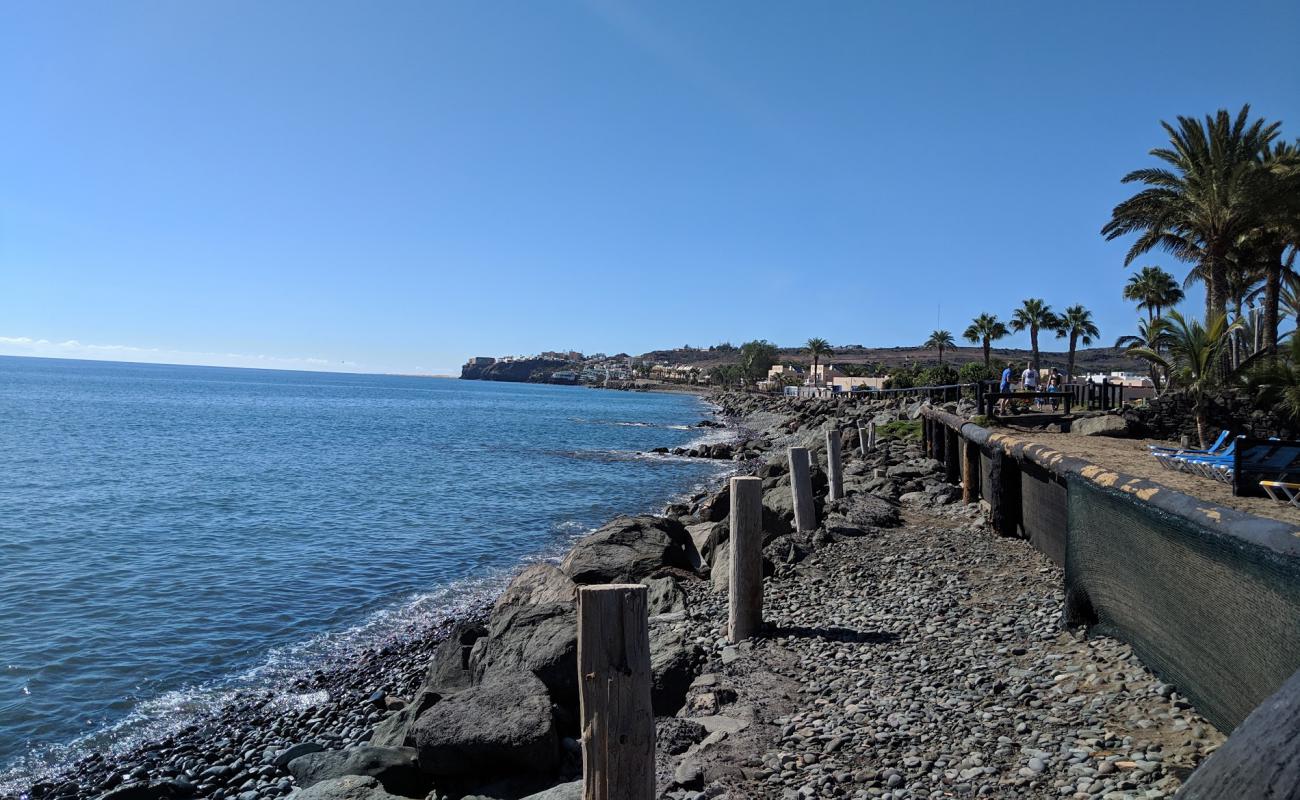 Playa de Tarajalillo'in fotoğrafı gri kum ve çakıllar yüzey ile