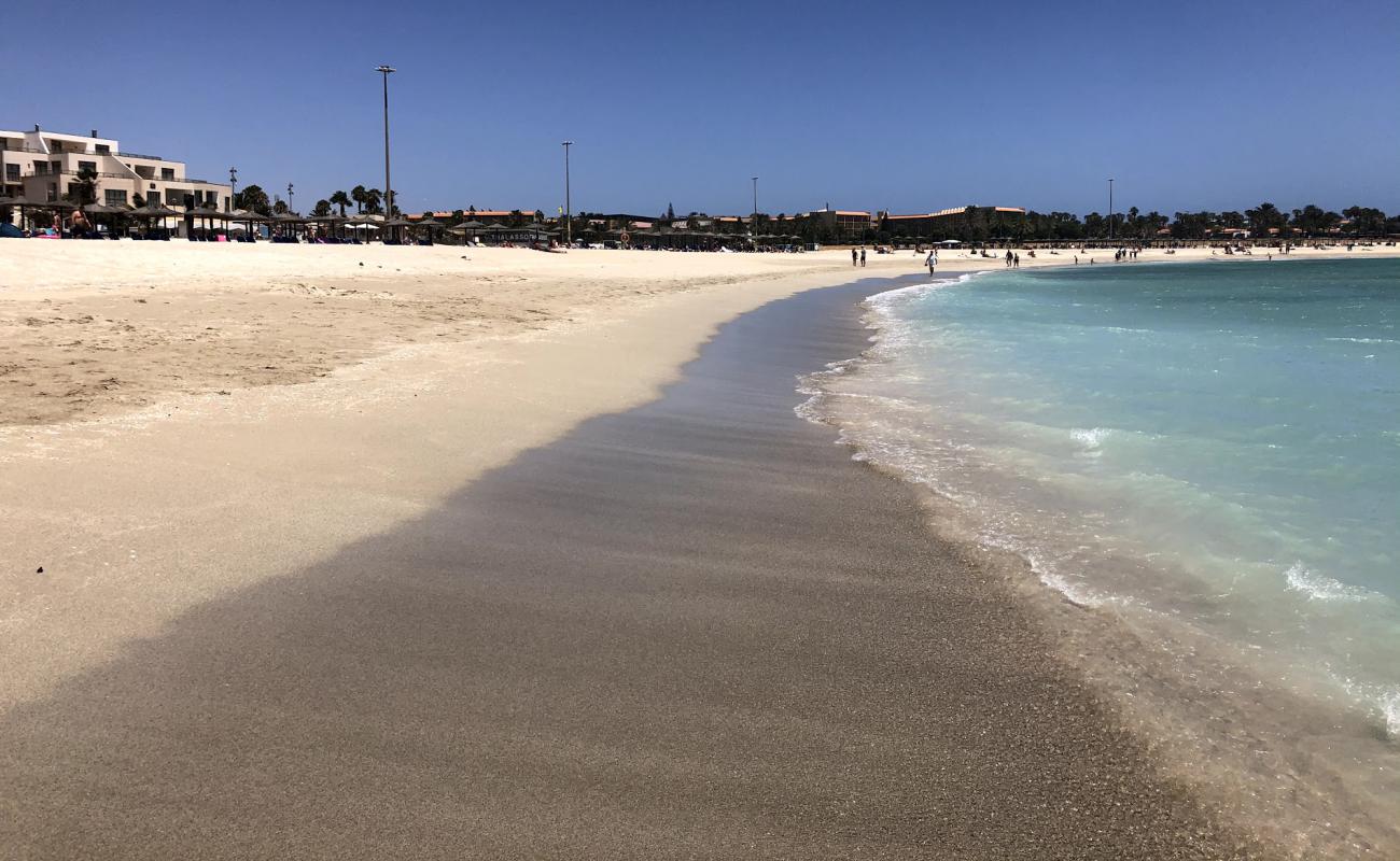 Playa del Castillo'in fotoğrafı açık bej kum yüzey ile