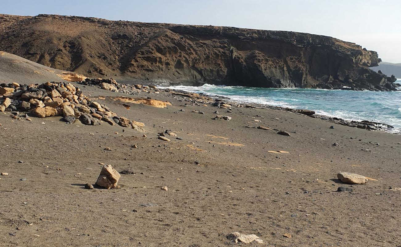 Playa de la Pared'in fotoğrafı taşlı kum yüzey ile