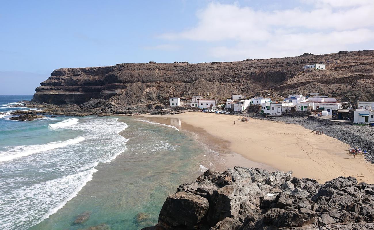 Playa Puertito de Los Molinos'in fotoğrafı açık bej kum yüzey ile