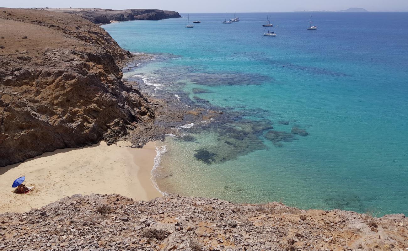 Playa San Marcial caelton'in fotoğrafı parlak ince kum yüzey ile