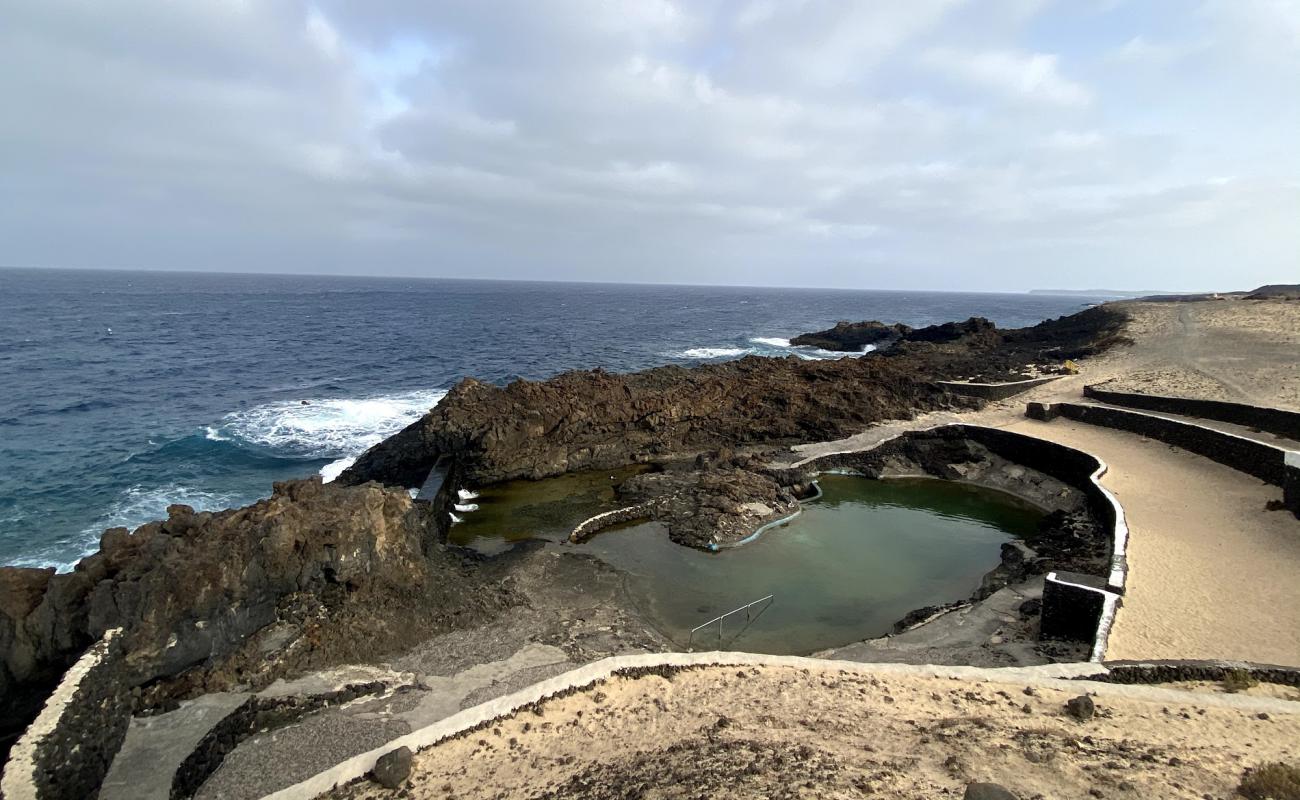 Piscina Natural Coloseo'in fotoğrafı kayalık arazi yüzey ile