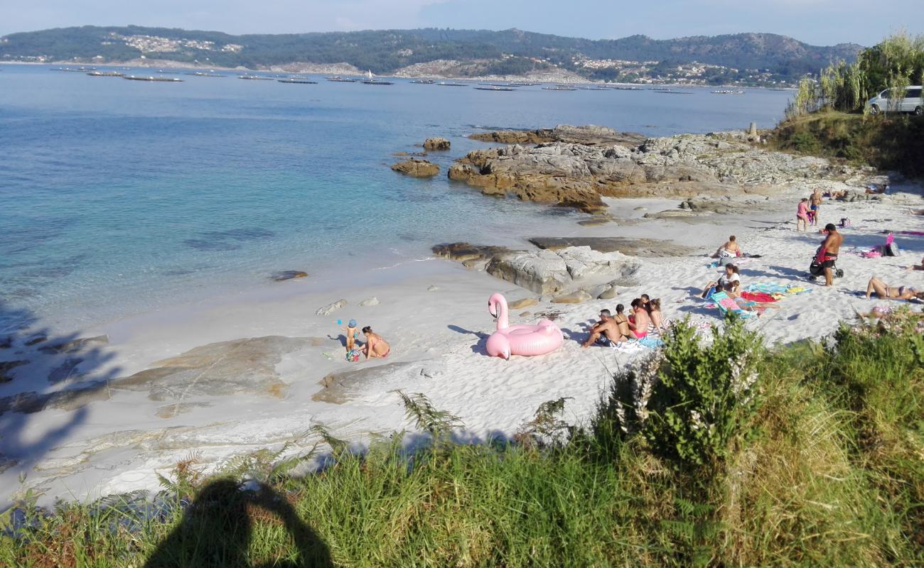 Praia Rabans'in fotoğrafı beyaz ince kum yüzey ile