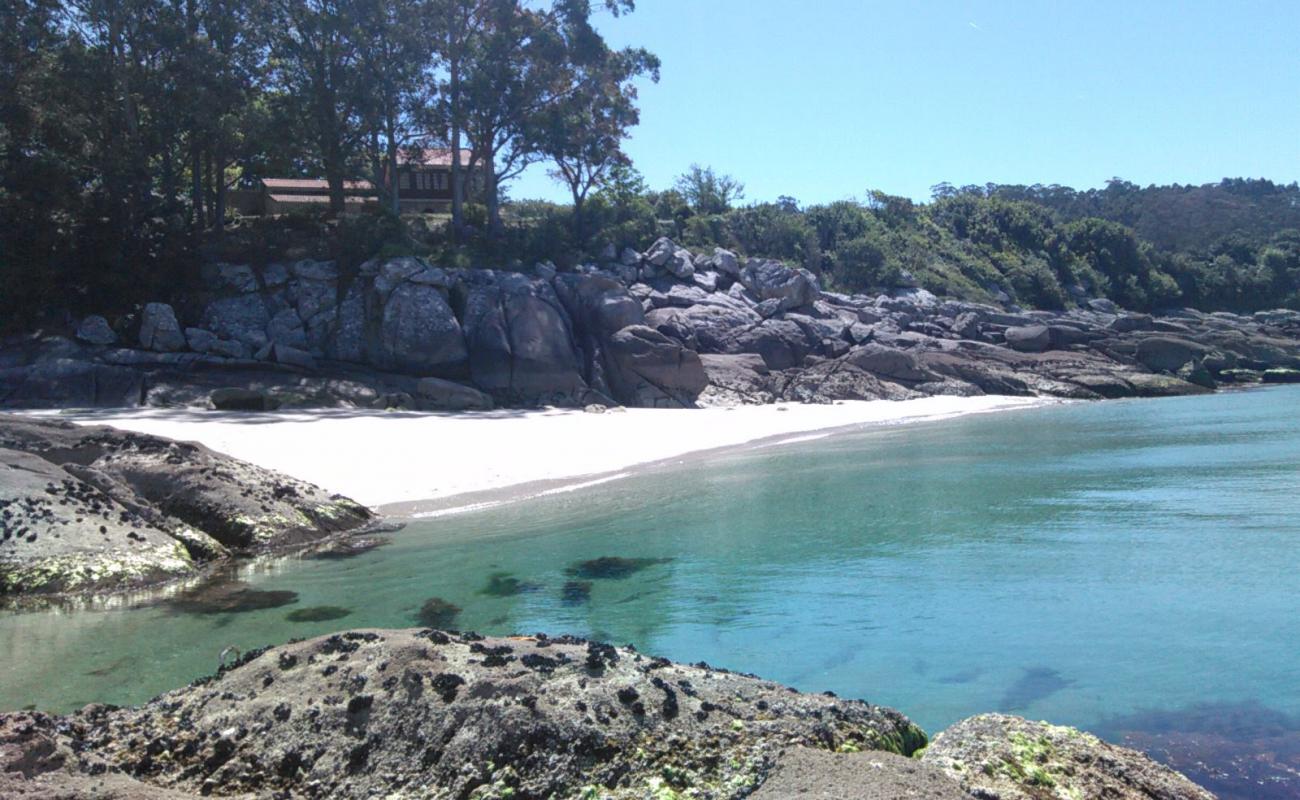 Praia Sartaxens'in fotoğrafı parlak ince kum yüzey ile