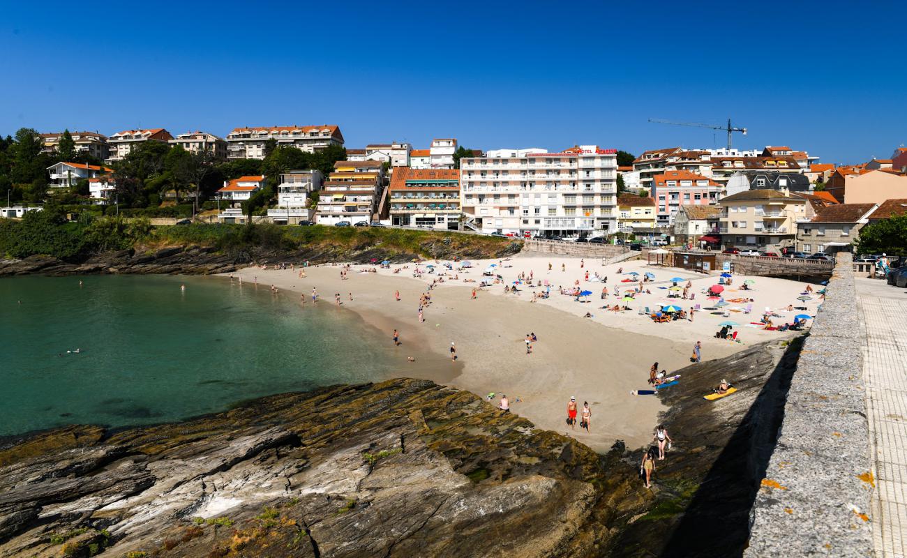 Canelinas beach'in fotoğrafı beyaz ince kum yüzey ile