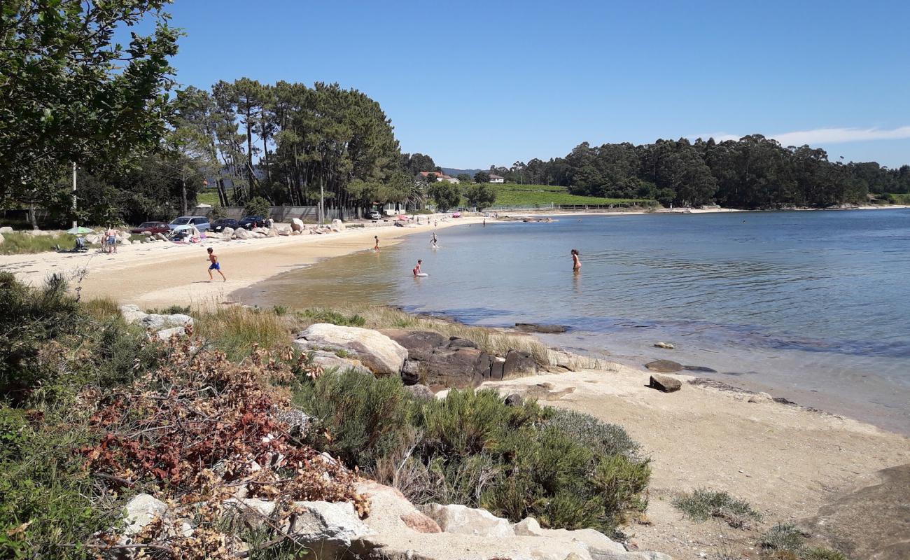 Seinas beach'in fotoğrafı açık bej kum yüzey ile