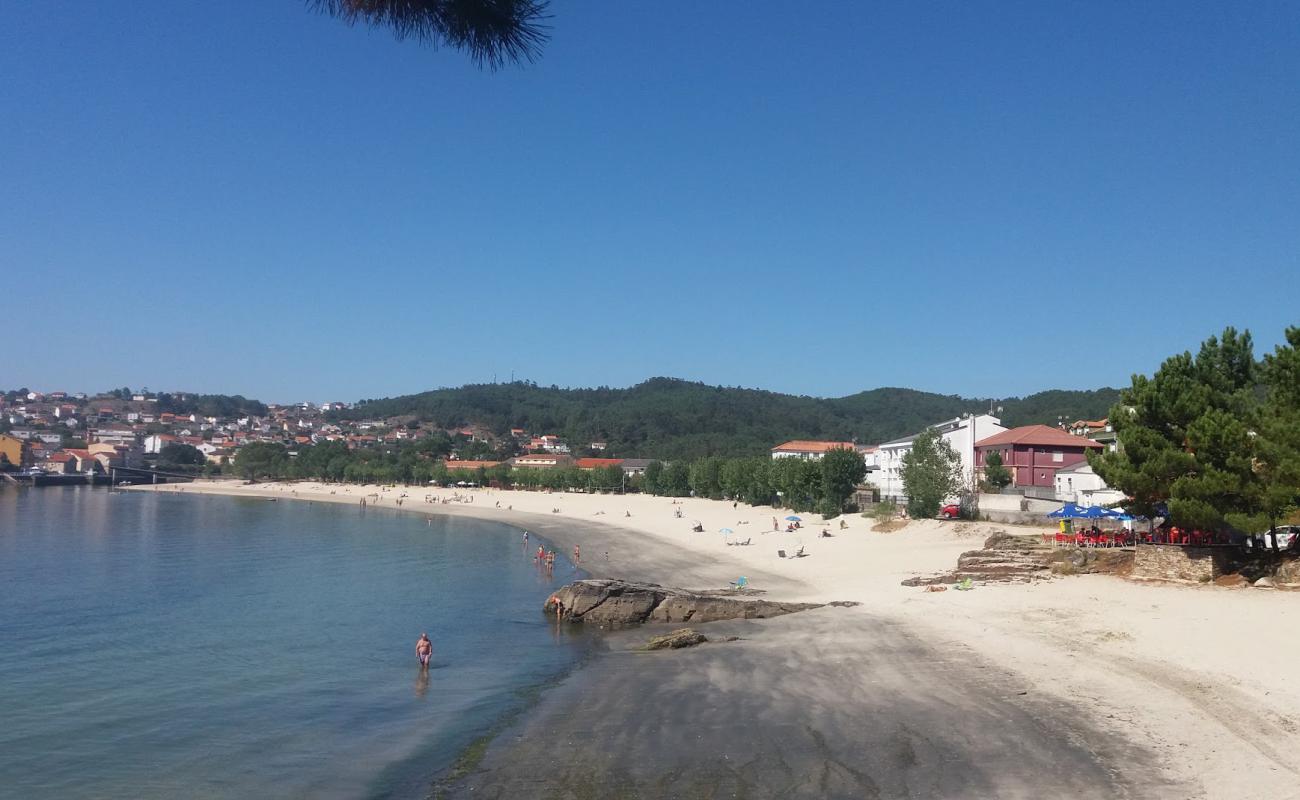 Praia Paramean II'in fotoğrafı beyaz kum yüzey ile