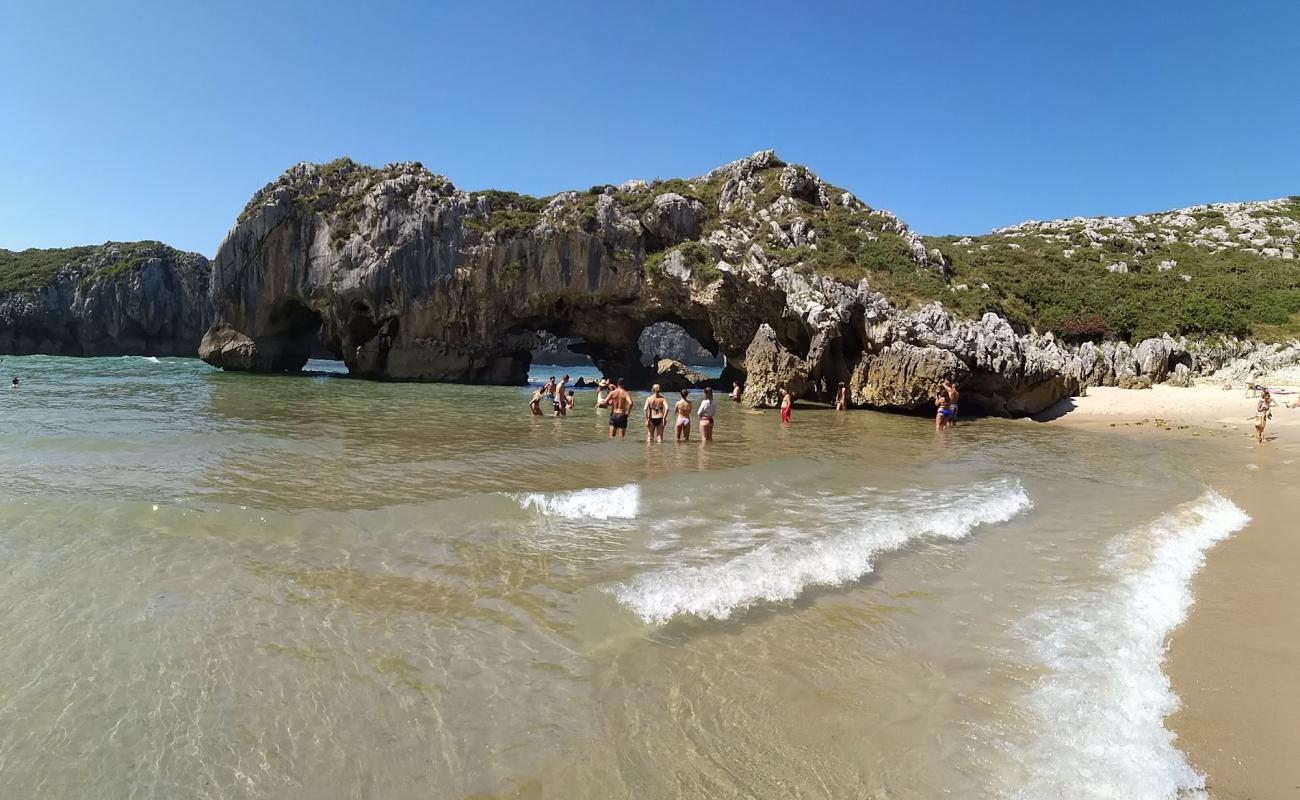 Cuevas del Mar'in fotoğrafı parlak kum yüzey ile