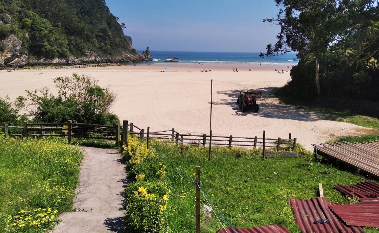 La Franca Plajı'in fotoğrafı i̇nce bej kum yüzey ile